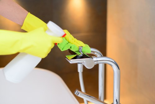 Professional sofa cleaning in Harmondsworth living room