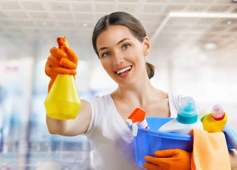 Curtain cleaning service in a Harmondsworth home